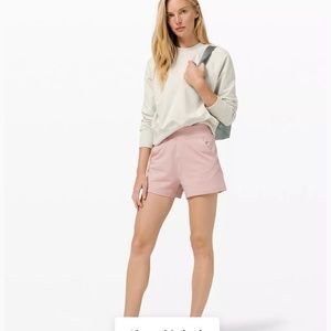 Lululemon LA SWEAT  SHORT size 6